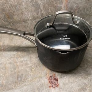 Calphalon Saucepan Nonstick 2.5 Quart With Lid